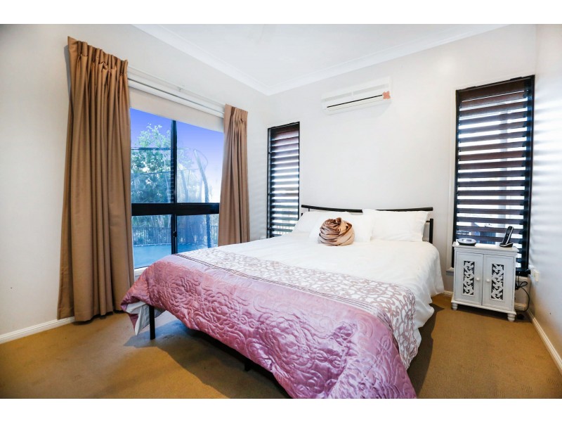 49 Timbury Way, Mount Louisa QLD 4814