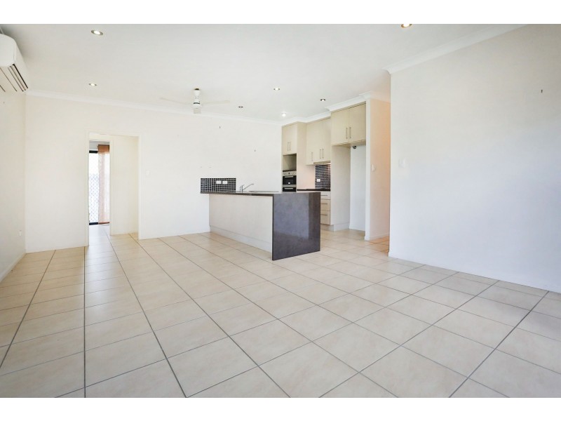 42 Scrubwren Circuit, Bohle Plains QLD 4817