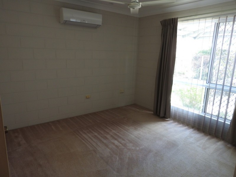 8 Chester Court, Kelso QLD 4815