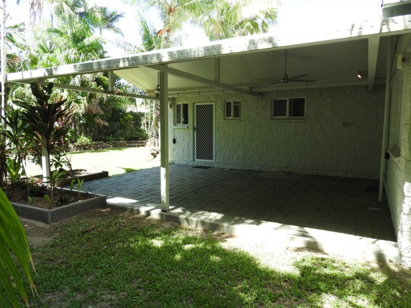 8 Chester Court, Kelso QLD 4815