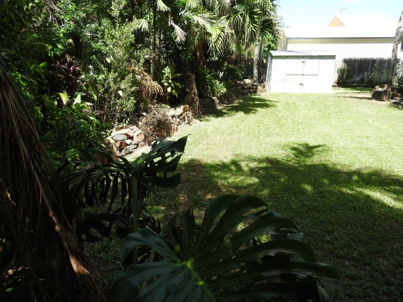 8 Chester Court, Kelso QLD 4815