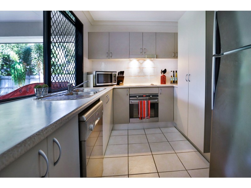 76 Elphinstone Drive, Kirwan QLD 4817