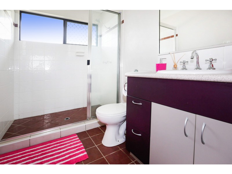 76 Elphinstone Drive, Kirwan QLD 4817