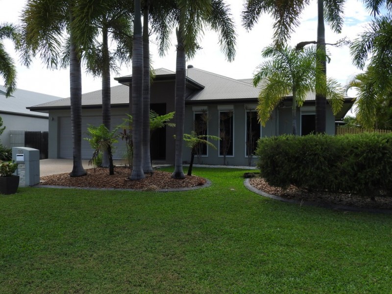 39 Hasty Street, Mount Louisa QLD 4814