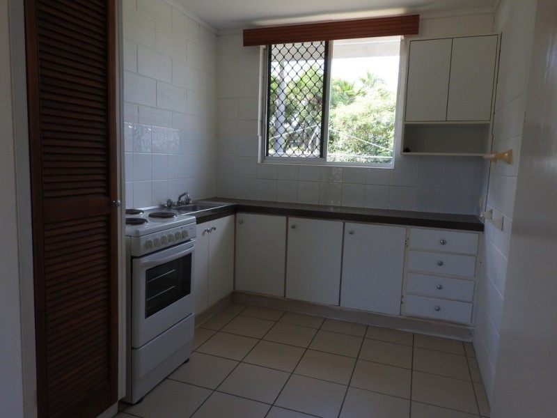 1/2 Ives Street, Kirwan QLD 4817