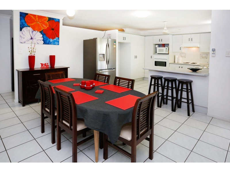 35 Greenwood Drive, Kirwan QLD 4817