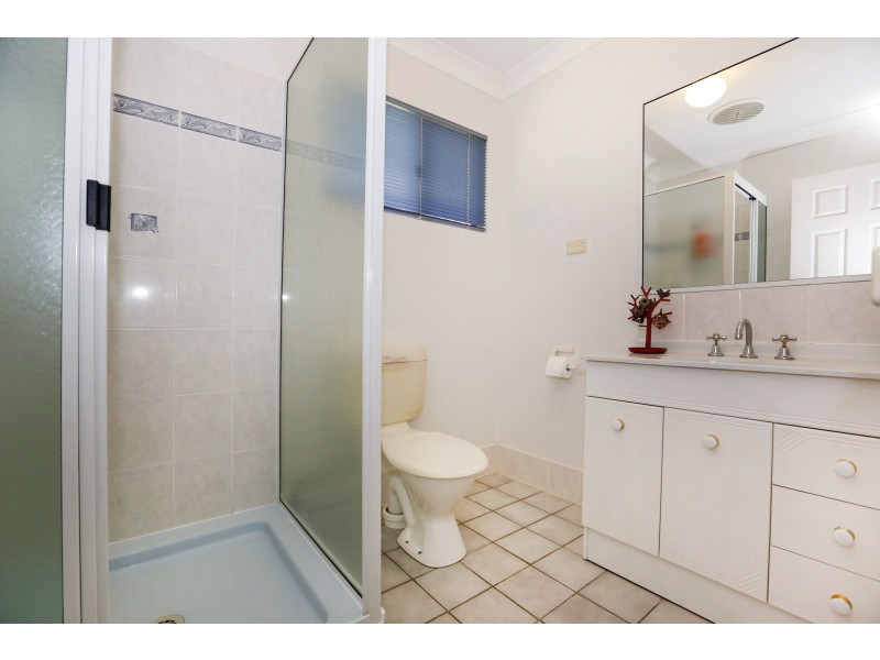 35 Greenwood Drive, Kirwan QLD 4817