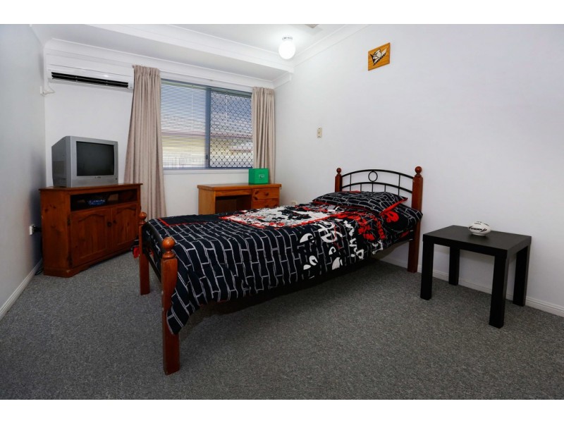 35 Greenwood Drive, Kirwan QLD 4817