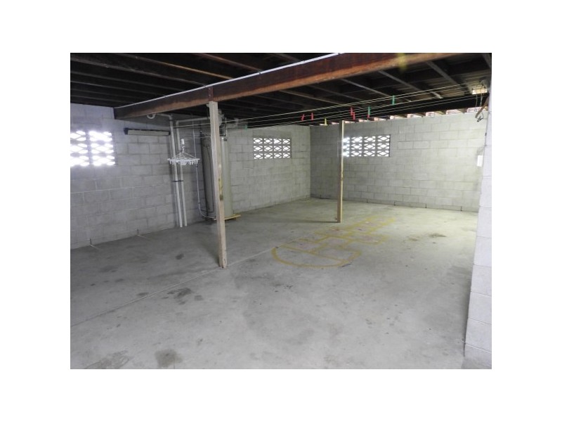 6 Cameron Court, Kelso QLD 4815