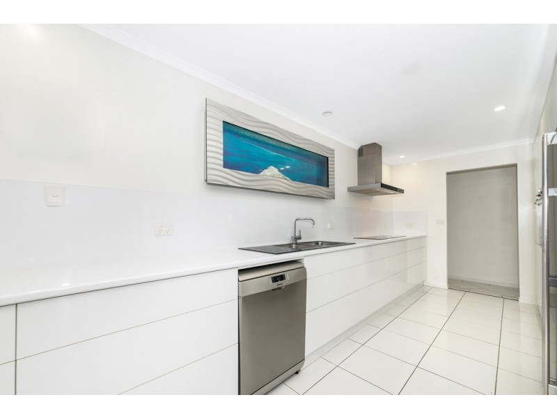 19 Garden Grove Crescent, Kirwan QLD 4817