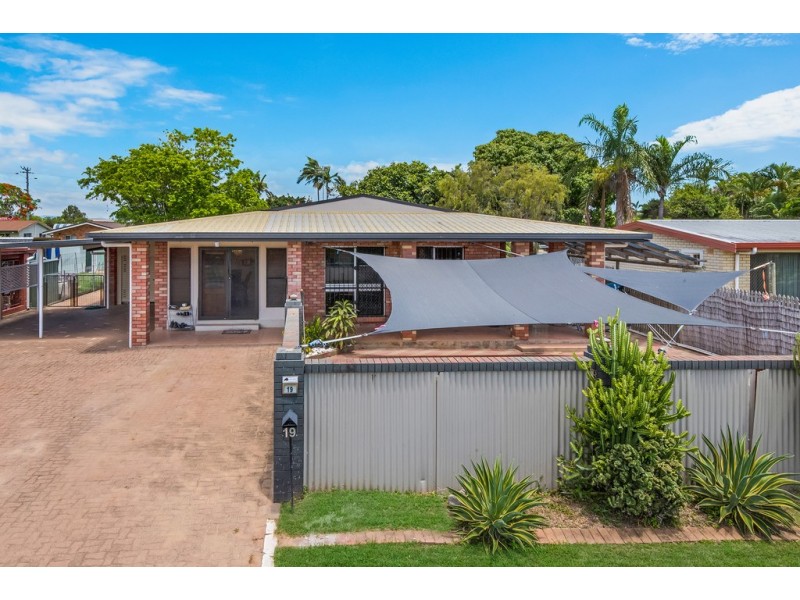 19 Garden Grove Crescent, Kirwan QLD 4817