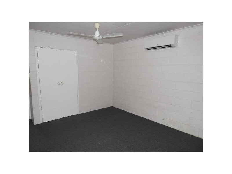 2/14 Shelton St, Kirwan QLD 4817