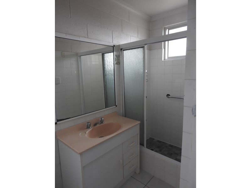 2/14 Shelton St, Kirwan QLD 4817
