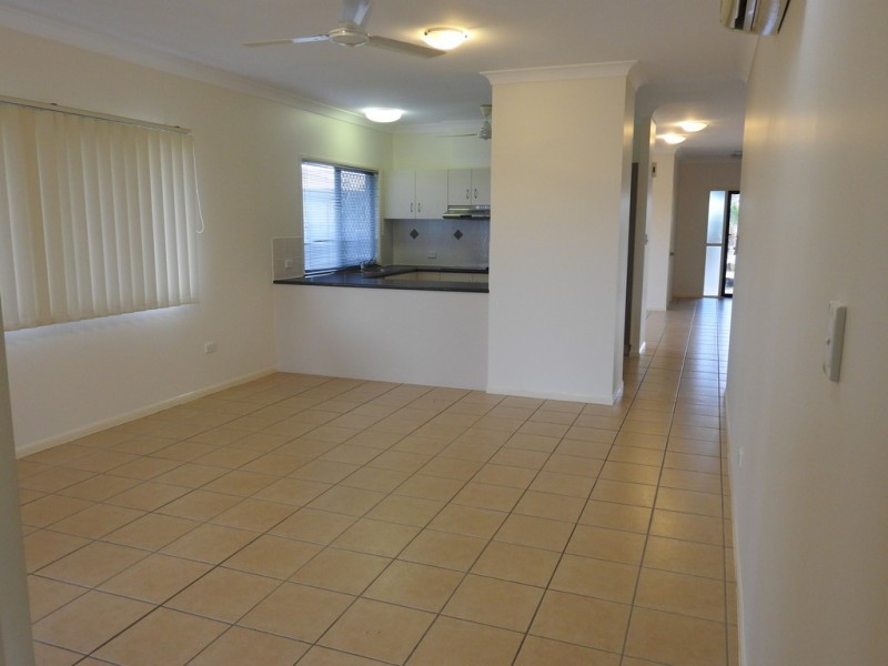 10 Drummond Court, Kirwan QLD 4817