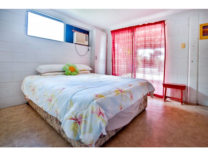 15 Naples Court, Kelso QLD 4815