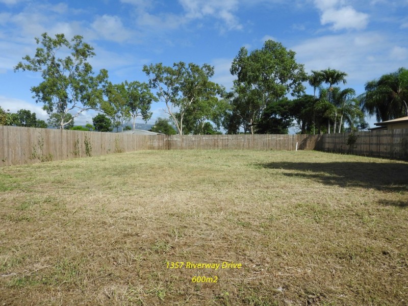 1359 Riverway Drive, Kelso QLD 4815