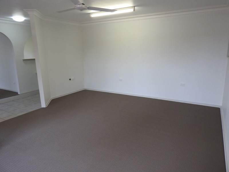 147 Thuringowa Drive, Kirwan QLD 4817