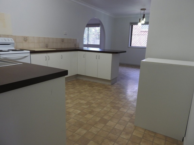 147 Thuringowa Drive, Kirwan QLD 4817