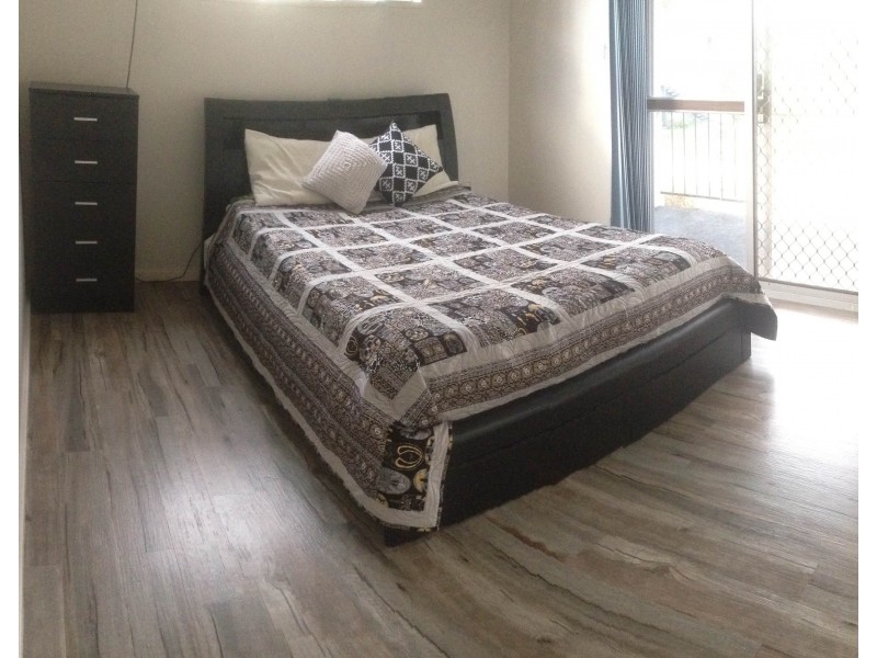 8 Childers Court, Kirwan QLD 4817