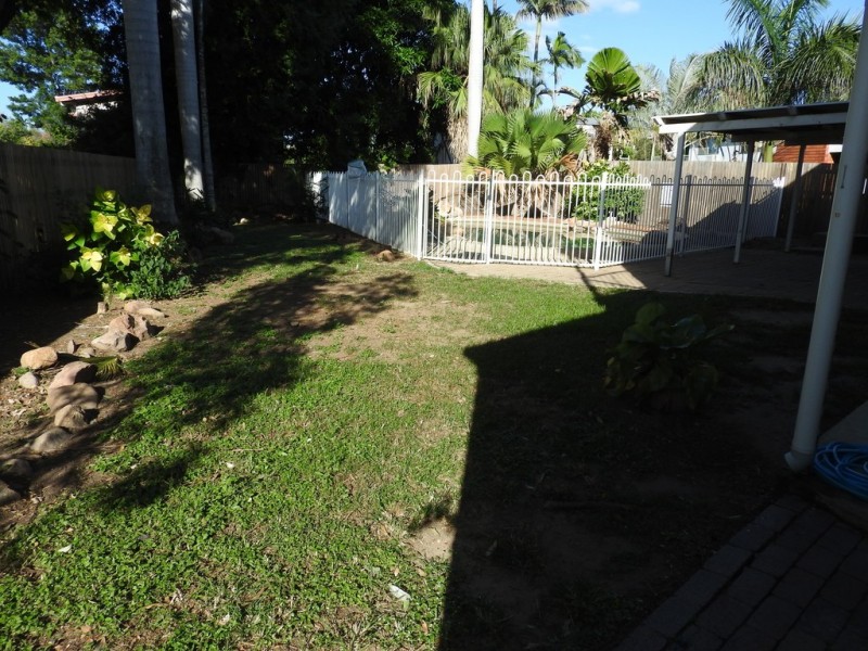 8 Childers Court, Kirwan QLD 4817