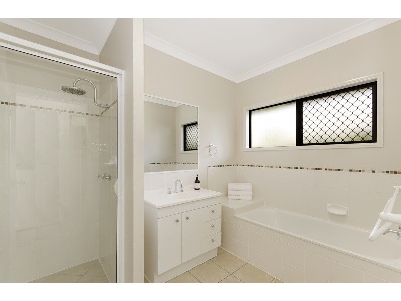 37 Aquatic Place, Idalia QLD 4811