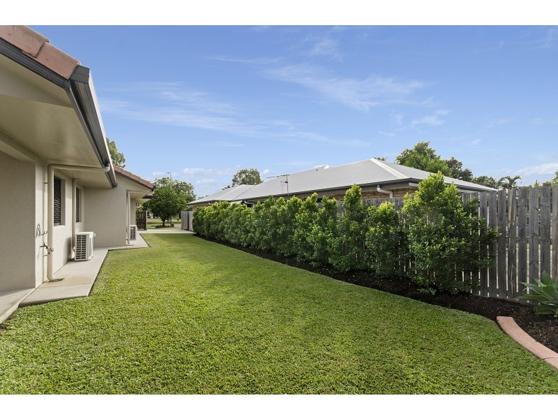 37 Aquatic Place, Idalia QLD 4811