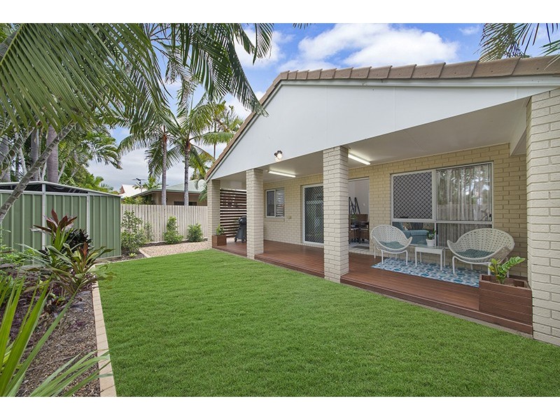 13 Blue Lake Court, Kirwan QLD 4817