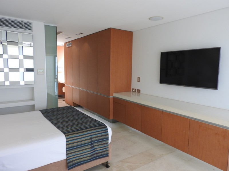 1201/75-77 The Strand, North Ward QLD 4810