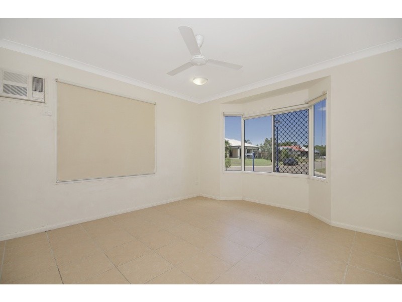 1 Kite Street, Douglas QLD 4814