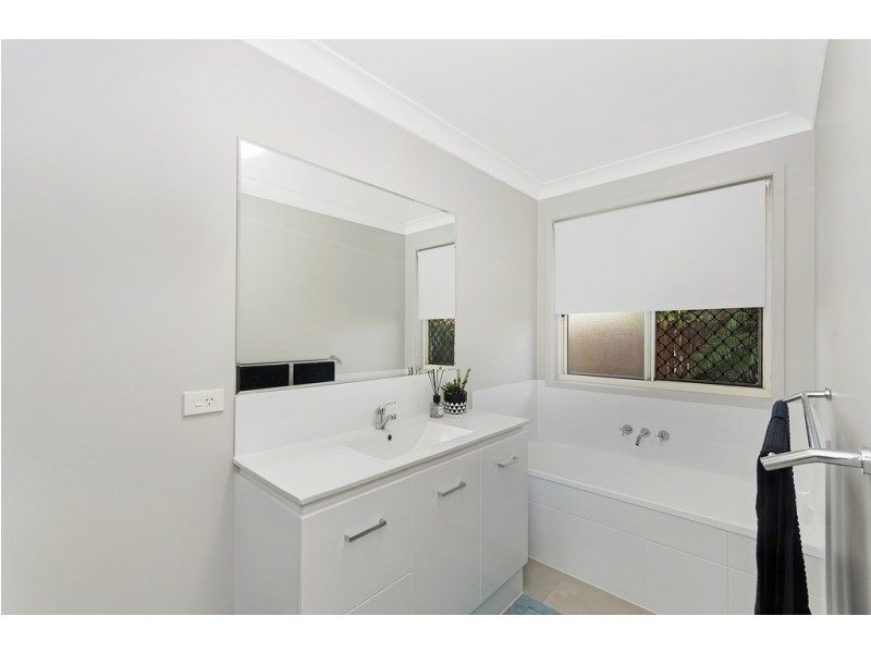 54 Wallace Circuit, Kirwan QLD 4817
