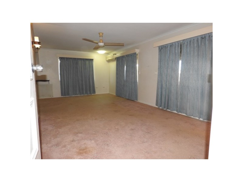 3 Mott Street, Heatley QLD 4814