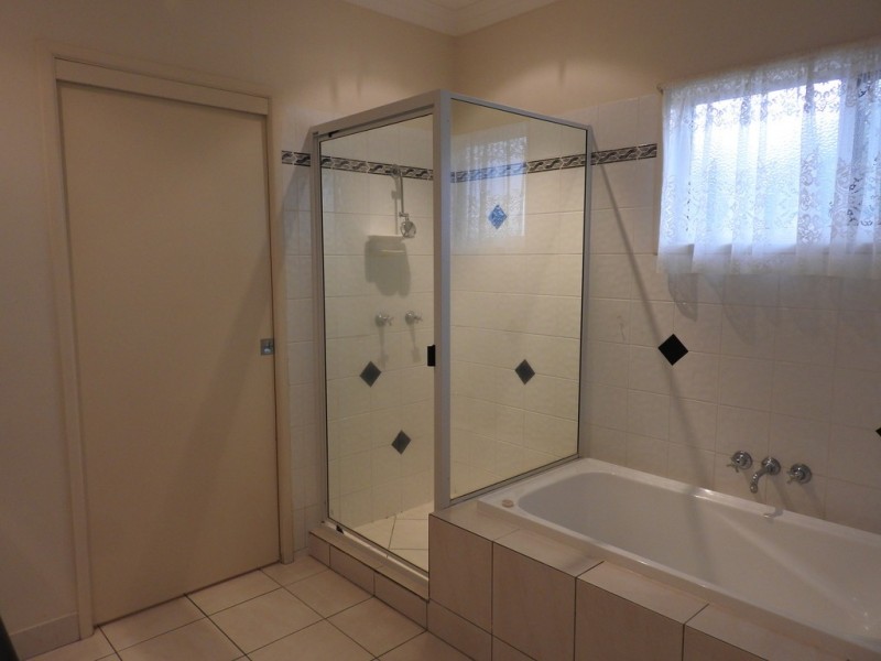 21A Bultarra Crescent, Kirwan QLD 4817