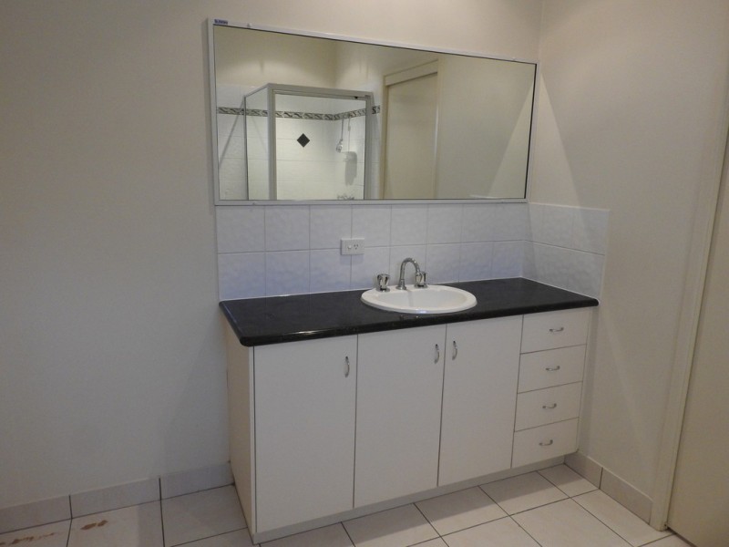 21A Bultarra Crescent, Kirwan QLD 4817