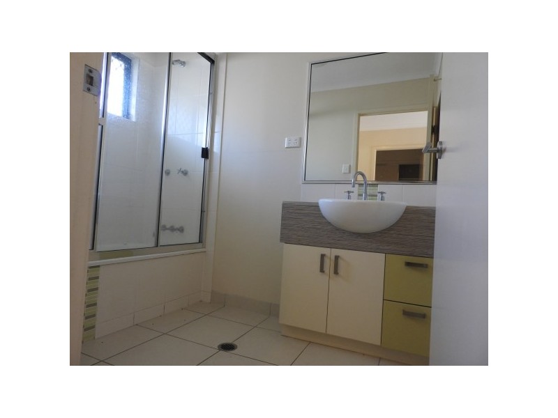 15 Puffer Court, Mount Louisa QLD 4814