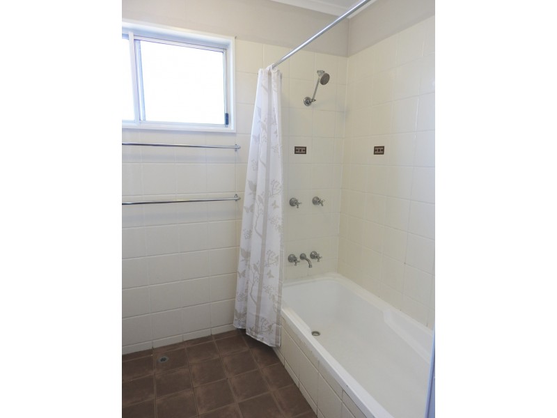 87 Thuringowa Drive, Kirwan QLD 4817