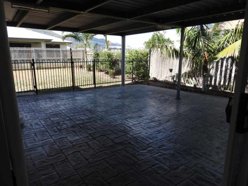 38 Leila Avenue, Rasmussen QLD 4815