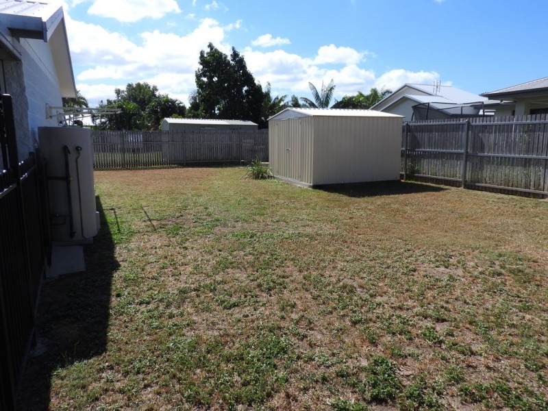 38 Leila Avenue, Rasmussen QLD 4815