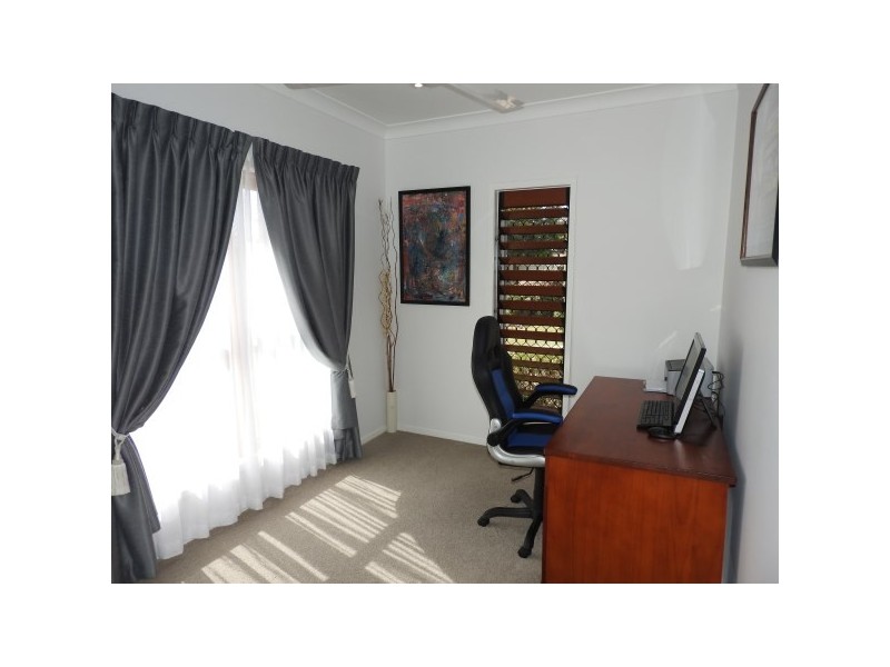 28 Park Lane, Kirwan QLD 4817