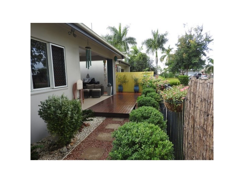 28 Park Lane, Kirwan QLD 4817