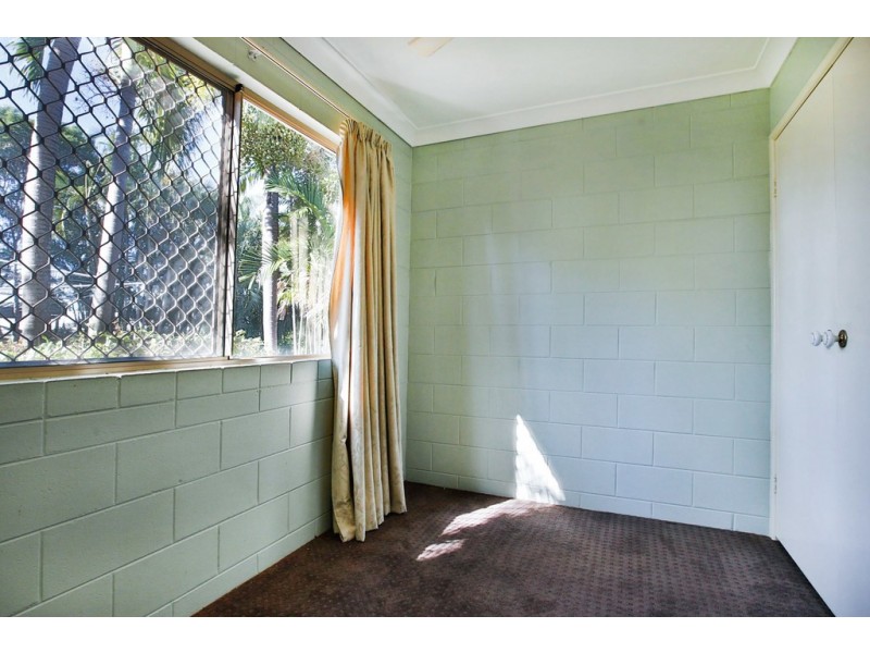 48 Rundle Street, Mount Louisa QLD 4814