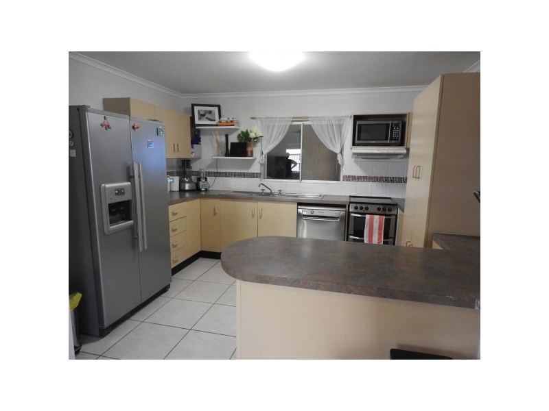 18 Samantha Street, Kelso QLD 4815