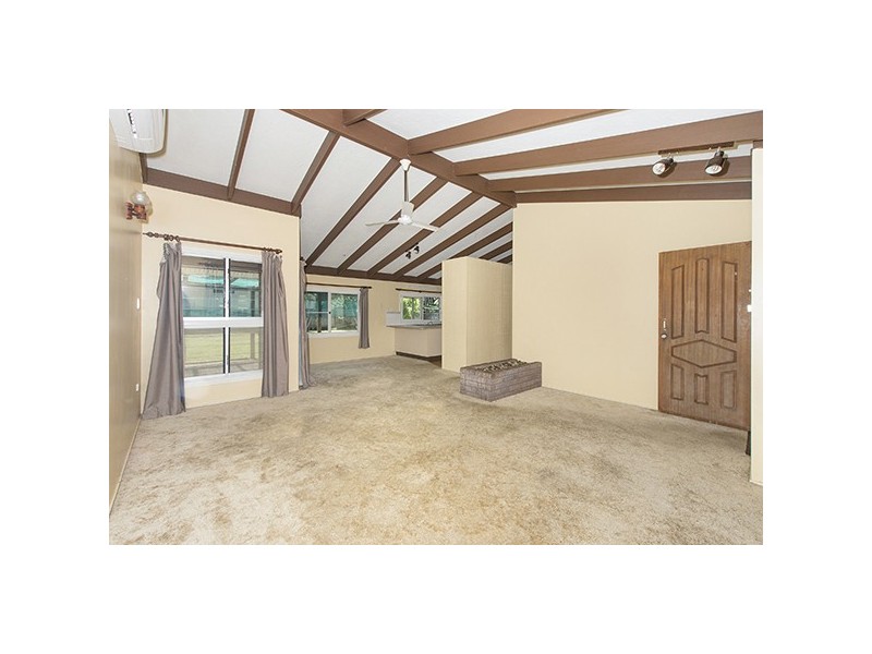 31 Whitsunday Drive, Kirwan QLD 4817