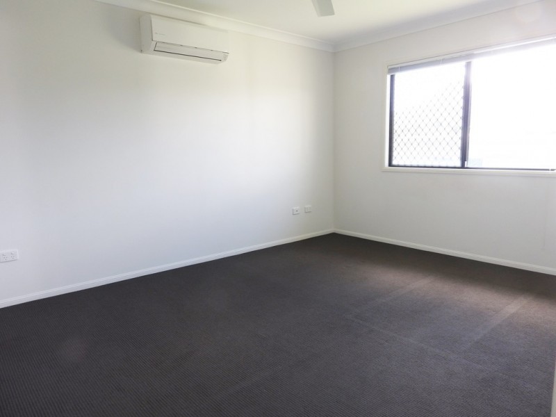 30 Heather Avenue, Rasmussen QLD 4815