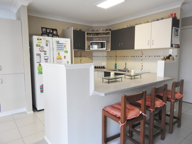 112 Kern Brothers Drive, Kirwan QLD 4817