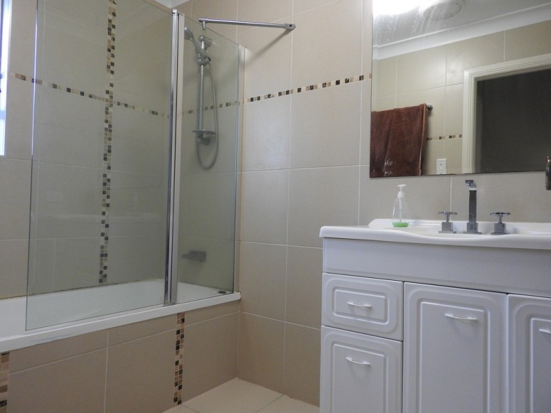 112 Kern Brothers Drive, Kirwan QLD 4817