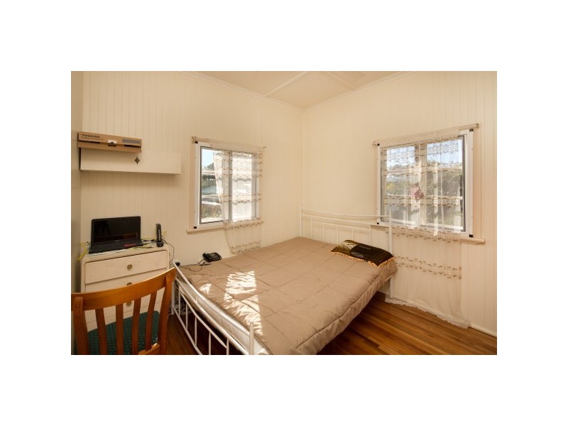 139 Ross River Road, Mundingburra QLD 4812