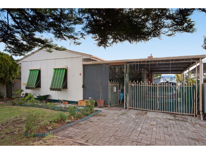 4 Lindley Road, Greenacres SA 5086