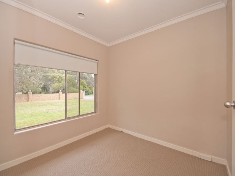 444-450 Yatala Vale Road, Fairview Park SA 5126