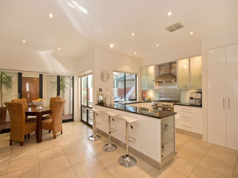 12 Leombruno Street, Newton SA 5074