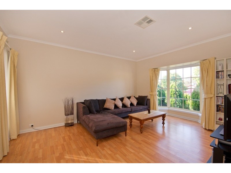 14A Ridgefield Avenue, Paradise SA 5075